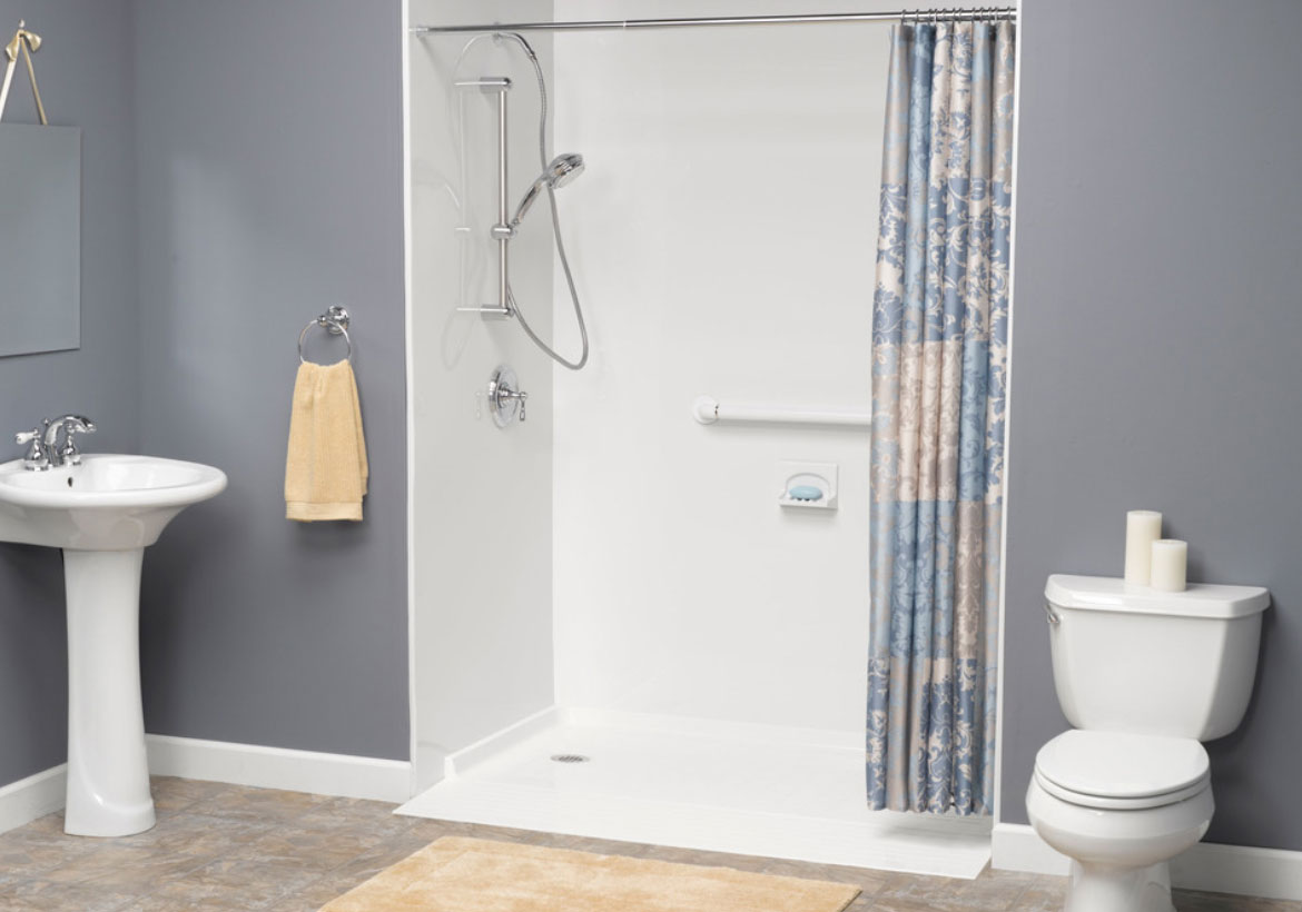 关于浴缸和淋浴墙板的5个神话-_Sebring Design Build